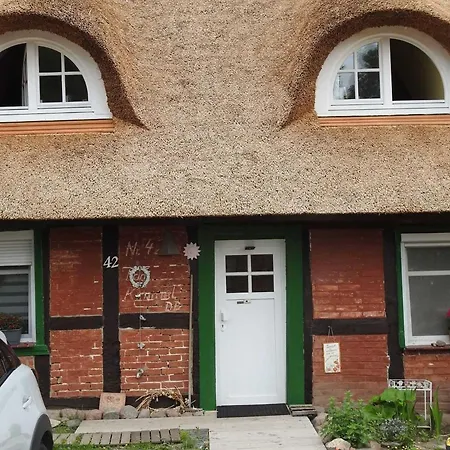 Urlaub Unterm Reetdach Demmin